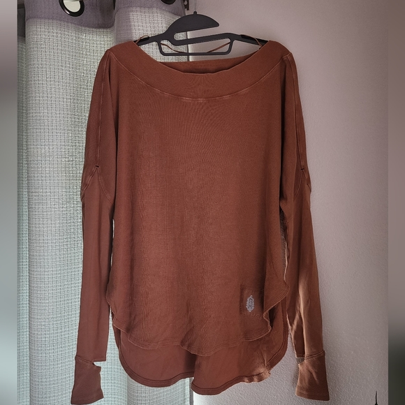 Lighburnt orange color FP movement simple layer shirt  NWOT - Picture 2 of 8